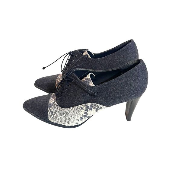 Stuart Weitzman Womens Leather and Flannel Lace Up Oxford Pumps Size 7 - Picture 3 of 10